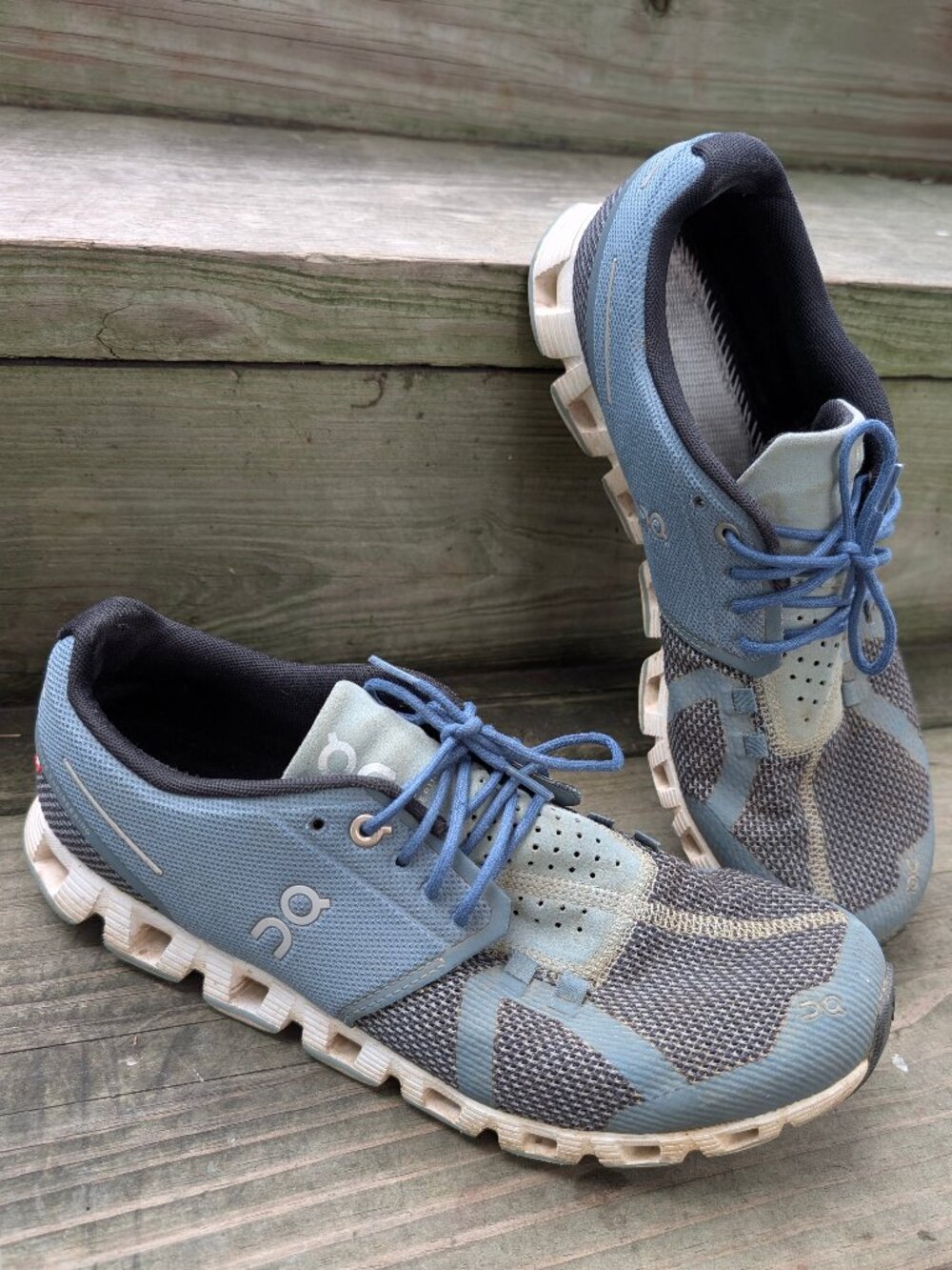 On Cloud Women's 11 Lightweight Road Running Walking Shoes blue Magnet Tide Gym